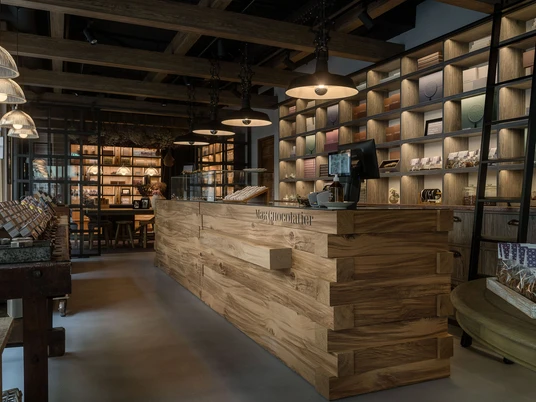 Max Chocolatier Max ChocolatierMax ChocolatierMax Chocolatier