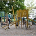 Spielplatz Corinthstraße - Familienzeit in Leipzig Offener Spielplatz an der Kreuzung Wilhelm-Plesse-Straße/Corinthstraße im Herzen von Gohlis