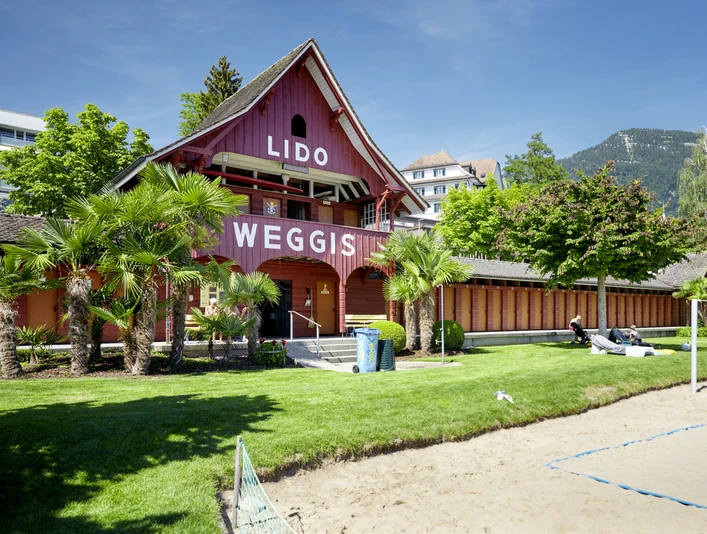 Lido indoor swimming pool Weggis