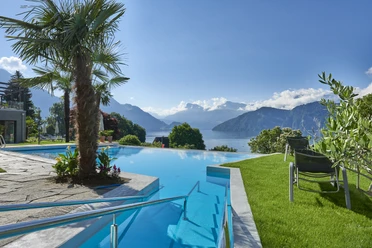 Spa Vitalis Alexander-Gerbi Hotels Pool im Spa Vitalis