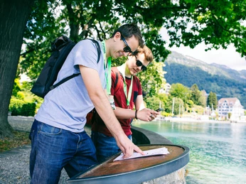 Foxtrail Helios Vitznau Weggis Leute auf dem Foxtrail Helios in WeggisPeople on the Foxtrail Helios in WeggisDes gens sur le Foxtrail Helios Ă Weggis