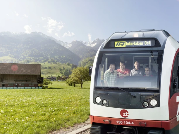 Zentralbahn Fuehrerstand706_sommer.jpg