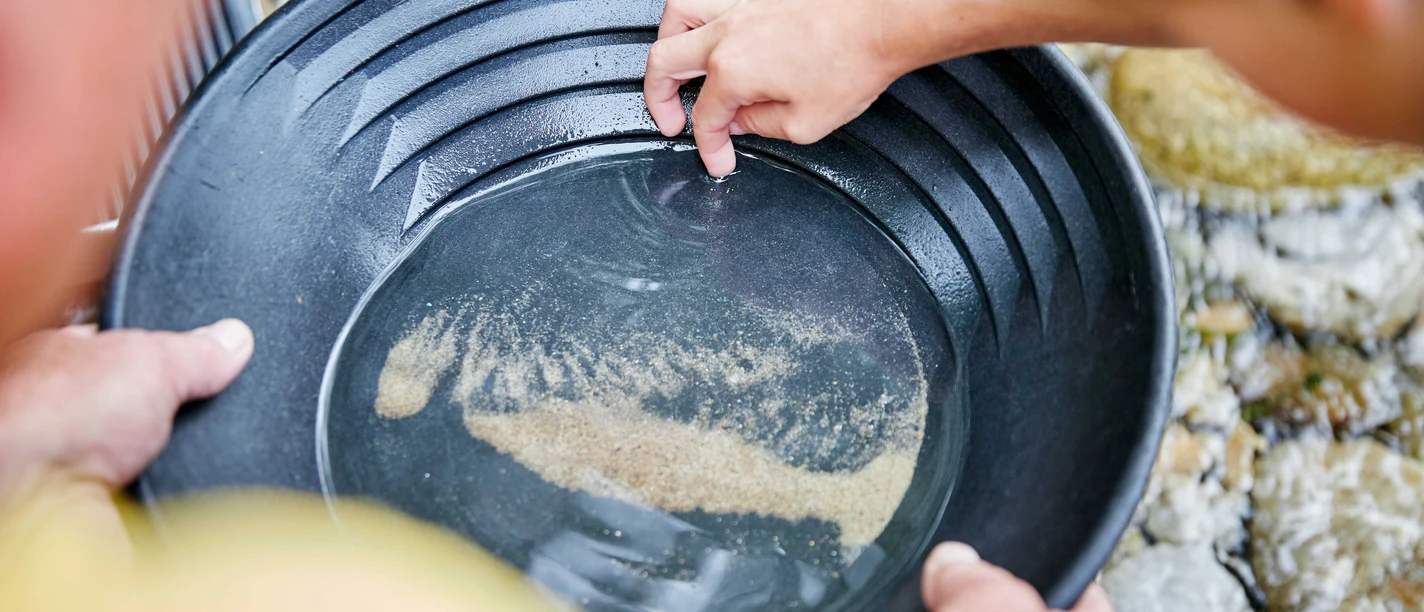 Goldwaschen im Napfgebiet Goldwaschen im Napfgebiet