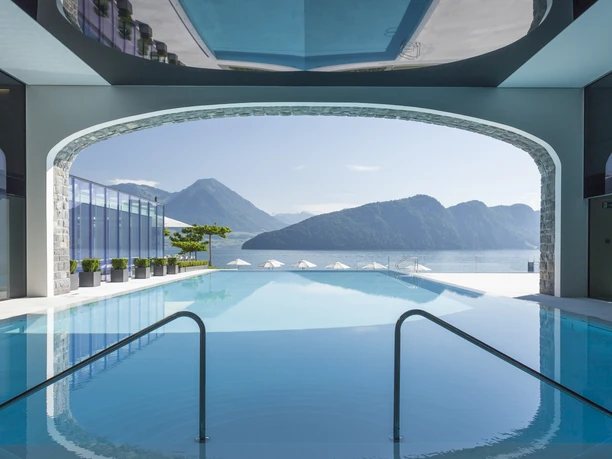 Park Hotel Vitznau Health & Beauty Park Hotel Vitznau - Pool