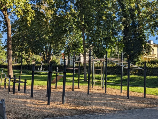 Calisthenics Anlage Stiftsgarten