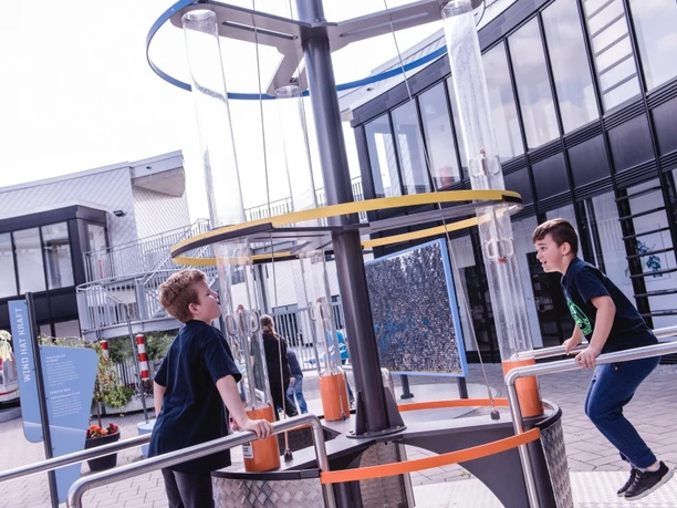 Energie Erlebnis Zentrum Ostfriesland in Aurich Energiegarten Energy Experience Center East Frisia in Aurich Energy Garden