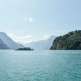Lake Lucerne Schiff auf dem VierwaldstätterseeShip on Lake LucerneBateau sur le lac des Quatre-Cantons