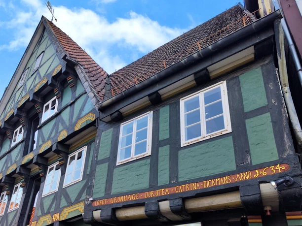 Älteste datierte Haus - Blick nach oben