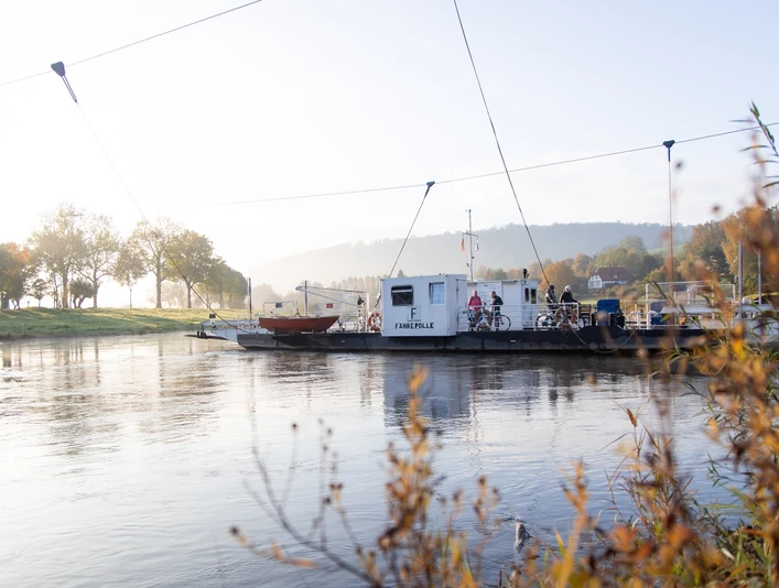 Gierseilfähre auf der Weser in Polle