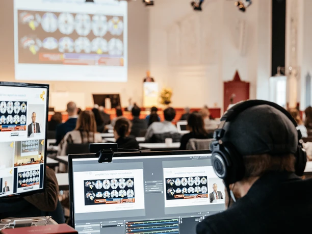 Kongress planner event lab. GmbH for your meeting & conference in Leipzig Kongress planner event lab. GmbH for meeting & conference Leipzig convention