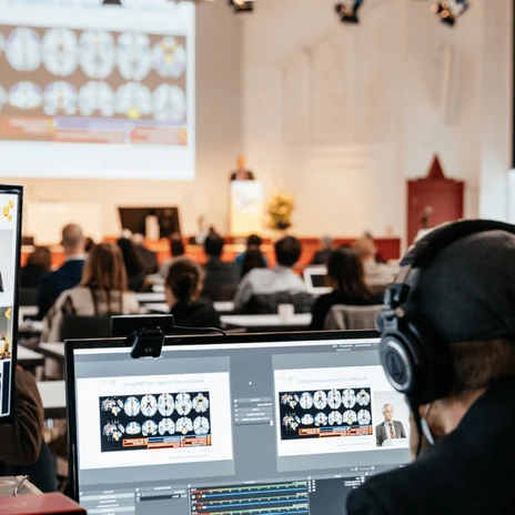 Kongress planner event lab. GmbH | Leipzig Convention Bureau Kongress planner event lab. GmbH - presented by Leipzig convention Bureau