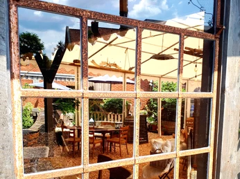 Der Außenbereich des Landgasthofes Martin Der Außenbereich des Landgasthofes Martin