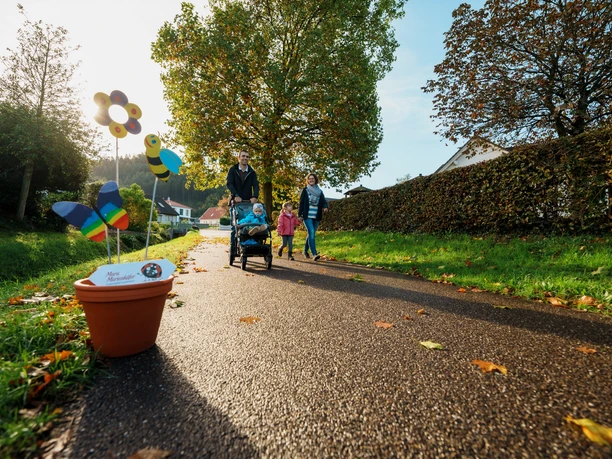 Unterwegs auf dem Kinderpfad Mara Marienkäfer