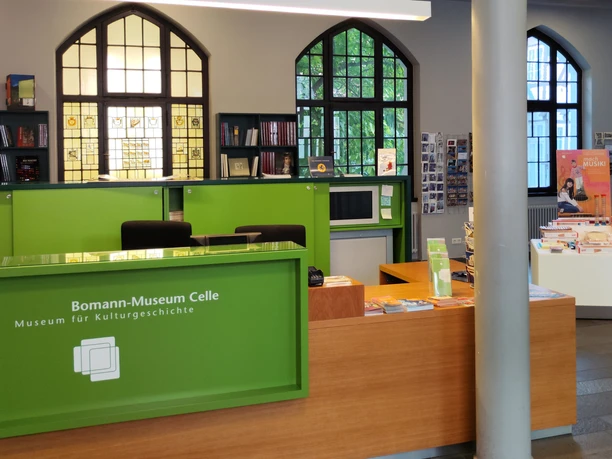 Bomann-Museum - Counter und Museumsshop
