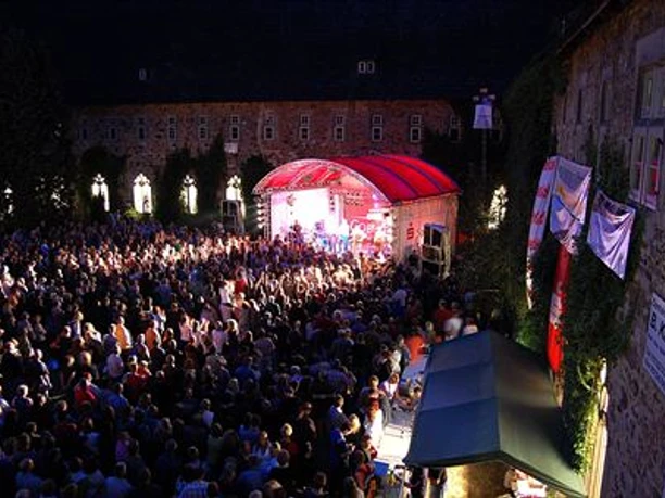 Irish Folk-Festival im Kloster Moellenbeck