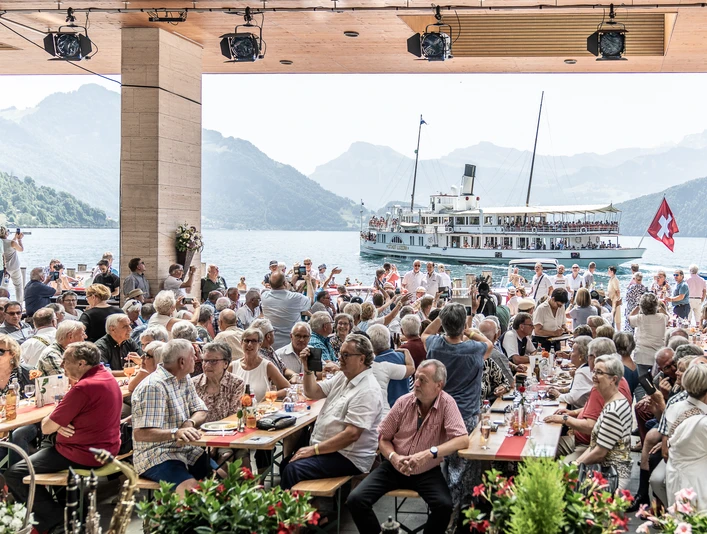 Festival Heirassa Heirassa Festival im Pavillon am See