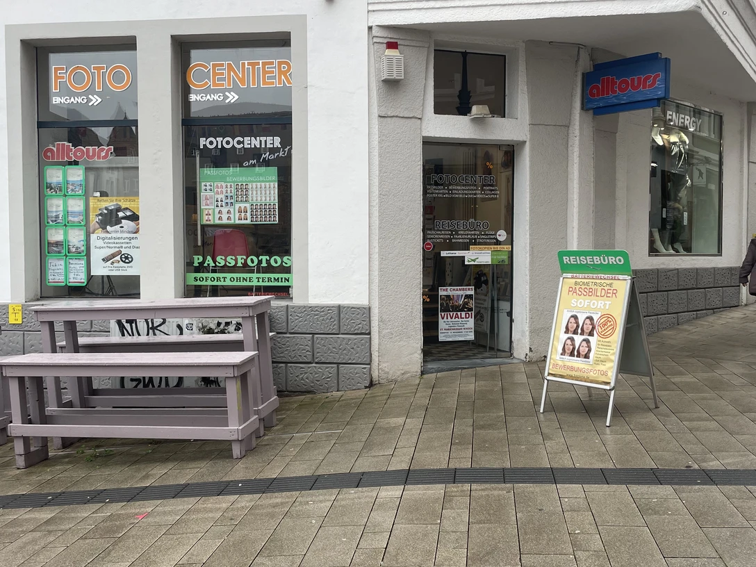 Das Bild zeigt den Eingangsbereich vom Fotocenter