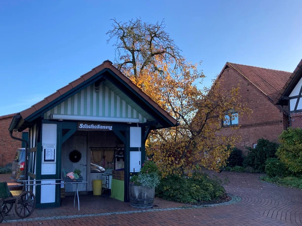 Der SB-Verkaufsstand vom Hof Averbeck Der SB-Verkaufsstand vom Hof Averbeck