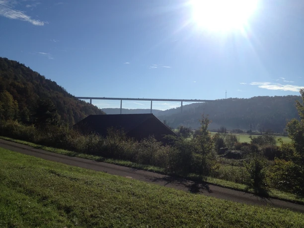 Neckartalbrücke A81