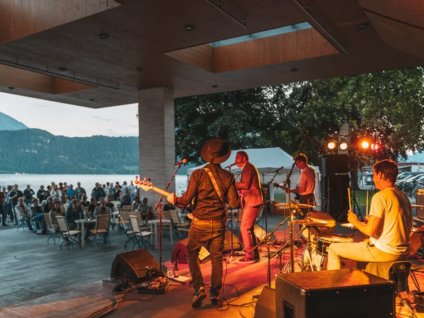 Summer Sounds Lakeside Concert de la série Summer Sounds Lakeside
