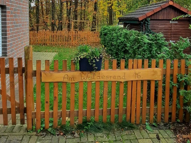 Seitenhausansicht.jpg