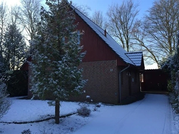 Haus im Winter
