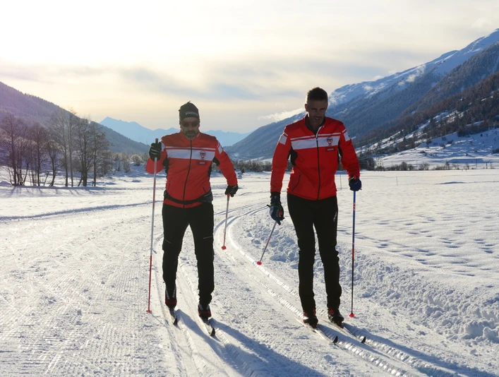 Schweizer Langlauf- und Skischule Oberwald.png