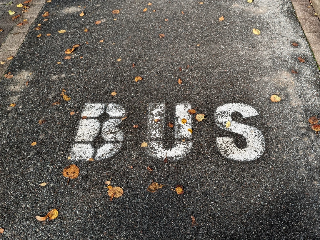 Busparkplatz Header