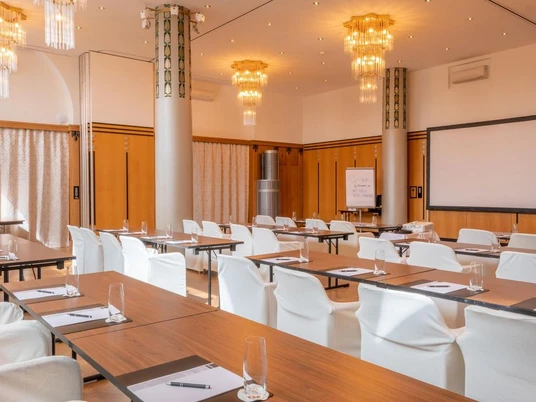 Art Deco Hotel Montana