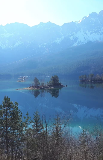 Der Eibsee im Sommer