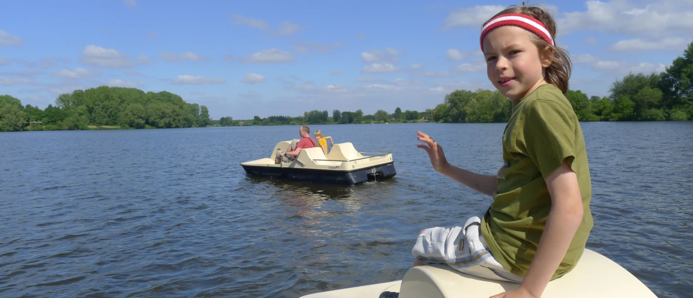 Tretboot fahren auf dem Vörder See Tretboot fahren auf dem Vörder See