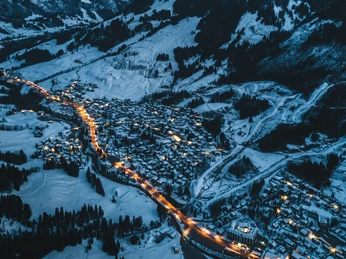 Sörenberg de nuit Sörenberg bei Nacht