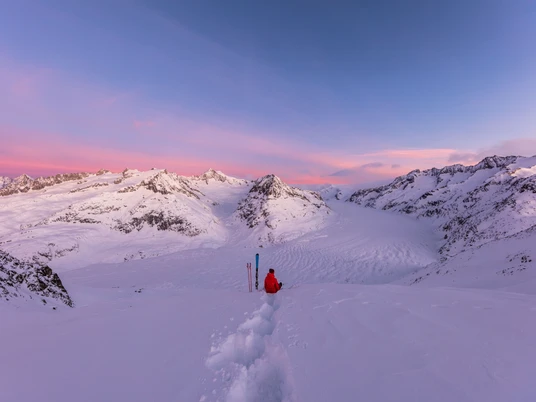 Key Visual Winter 2021 - Winter am Grossen Aletschgletscher Key Visual Winter 2021 - Winter am Grossen Aletschgletscher