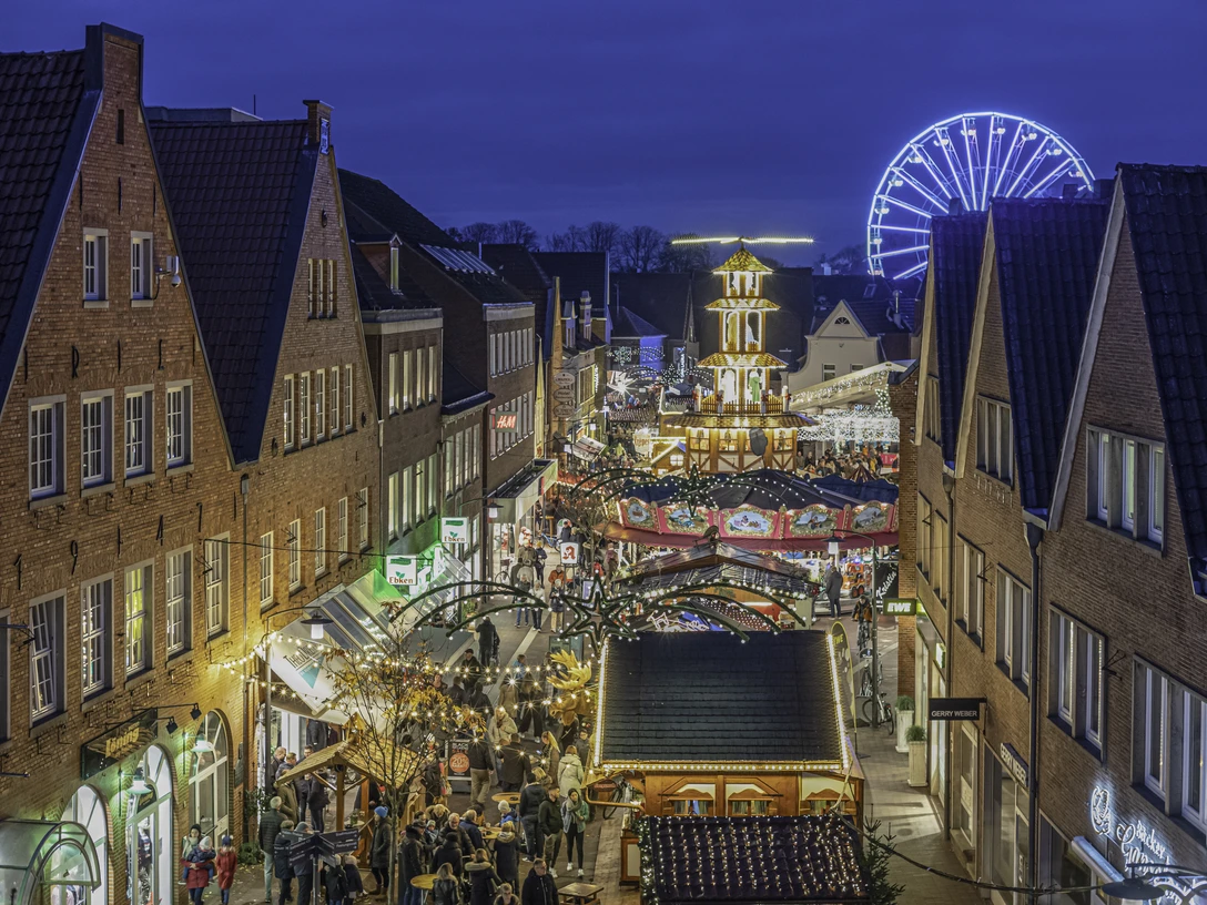 Weihnachtsmarkt in Meppen Weihnachtsmarkt in MeppenChristmas market in MeppenJulemarked i MeppenKerstmarkt in Meppen