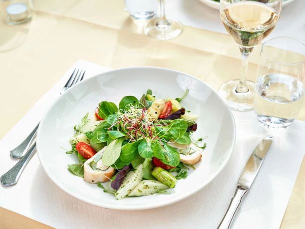 Ein feiner Salat zur Vorspeise