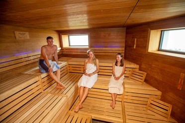 Wattn Sauna 01 - Stöver.jpg