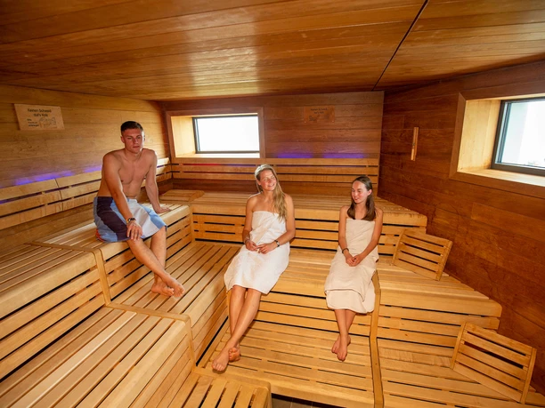 Wattn Sauna 01 - Stöver.jpg