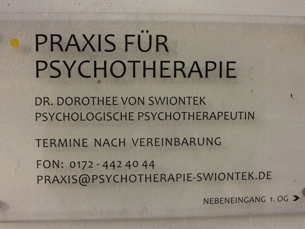 Landgrafenhaus Infotafel Praxis für Physiotherapie