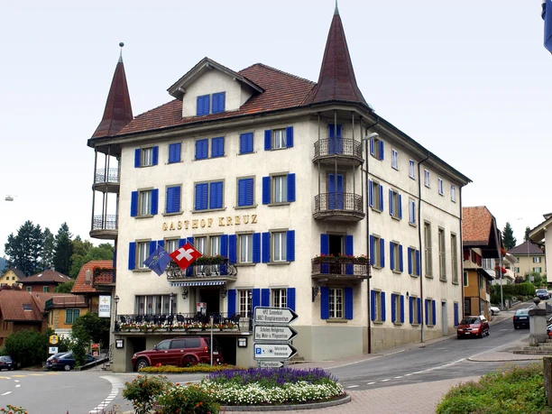 Das Hotel Kreuz liegt mitten im Dorfzentrum von Schüpfheim