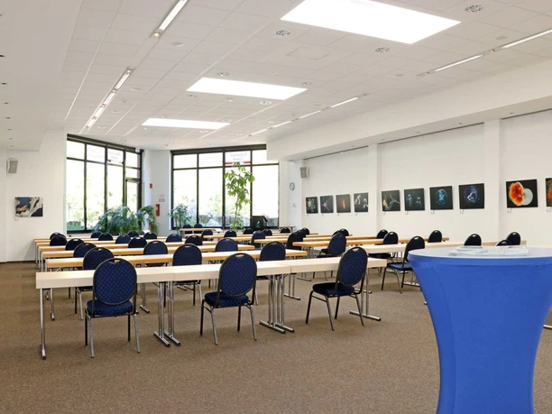 Großer Konferenzraum