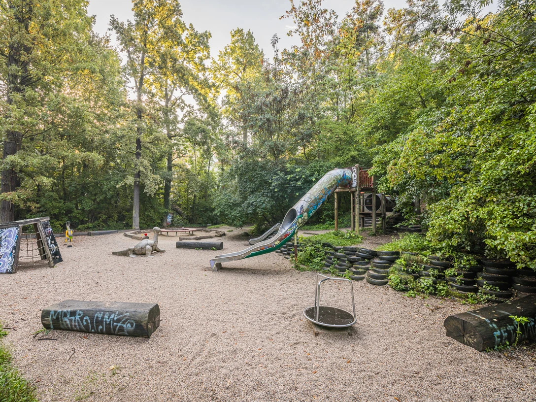 Spielplatz am Fockeberg - Familie in Leipzig Der Kinderspielplatz am Fockeberg bietet eine Vielzahl an Spielmöglichkeiten.