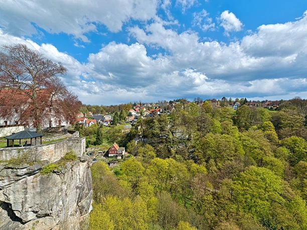 Aussicht von der Burg auf Hohnstein Aussicht von der Burg auf Hohnstein