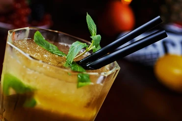gg-cocktail-scaled.jpg Cocktasilbar Gin & Juice