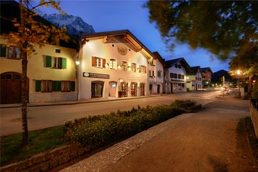 Das Marktrestaurant in Mittenwald am Dekan-Karl-Platz