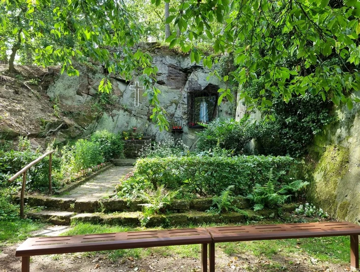 20230714 Naumburg Fatimagrotte