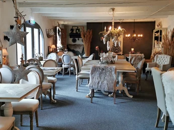 Die Bullenstuuv im Dielenzauber