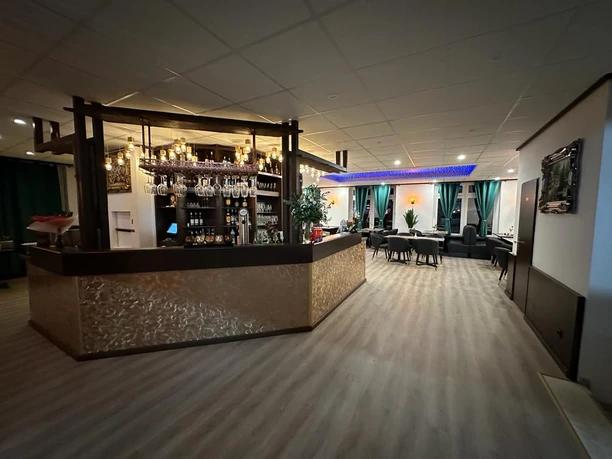 Oriana Restaurant Empfang