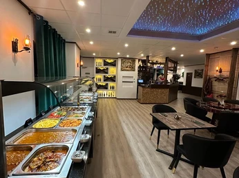 Oriana Restaurant (4).jpg