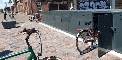 Box.jpg