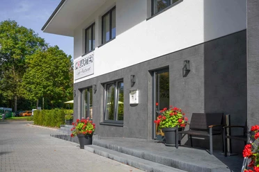 Gandersheimer Boardinghouse - Restaurant Außenansicht Gandersheimer Boardinghouse - Restaurant Außenansicht